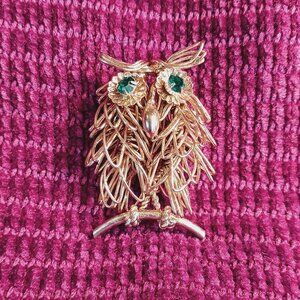 Vintage Gold Tone Wire Owl Pin w Green Rhinestone Eyes, 2.5”